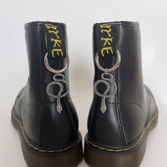 Bild von 1 Stück Gotisch Schuh Schnallen für DIY Schuh Charme Dekoration Zubehör Silberfarbe Schlange 5cm