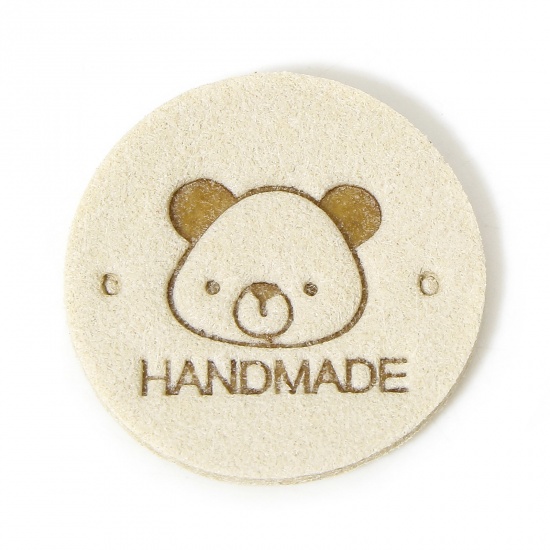Immagine di 20 Pz TPU Etichetta Etichetta per Abbigliamento Tondo Bianco Sporco Orso Forma " Hand Made " 25mm