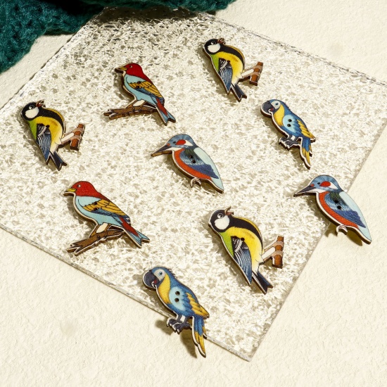 Immagine di 50 Pz Legno Bottone Scrapbook Due Fori Uccello Multicolore A Caso Misto Disegno 3.7cm x 3cm