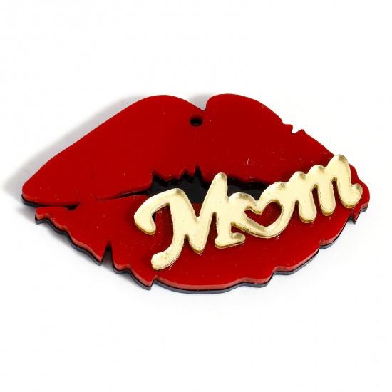Immagine di 5 Pz Acrilato Festa Della Mamma Ciondoli Labbra Rosso Messaggio " Mom " 4.5cm x 2.6cm