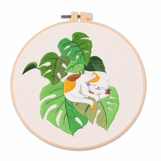 Picture of 1 Set Cotton & Linen Embroidery Kit Package DIY Handmade Decoration Multicolor Cat Animal Monstera Leaf
