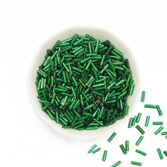 20 Grams (Approx 30 PCs/Gram) Glass Seed Beads Twisted Bugle Grass Green About 6mm x 2mm, Hole: Approx 0.8mm の画像