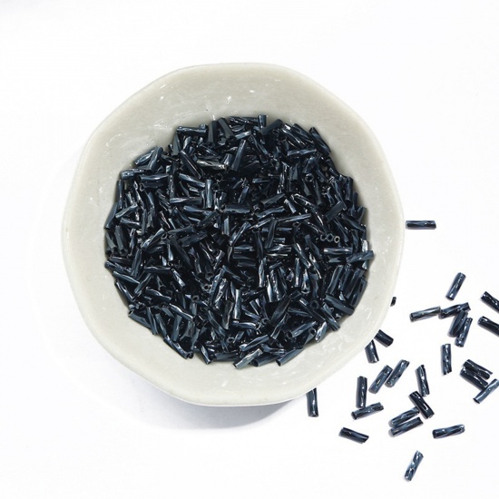 20 Grams (Approx 30 PCs/Gram) Glass Seed Beads Twisted Bugle Blue Black About 6mm x 2mm, Hole: Approx 0.8mm の画像