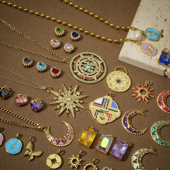 Bild von 1 Stück Messing Religiös Anhänger 18K Echtgold plattiert Kreuz Keltisch Knoten 3,3cm x 2,6cm