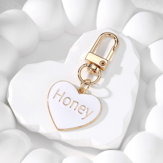 1 Piece Valentine's Day Keychain & Keyring Gold Plated White Heart Message " Honey " Enamel 7.2cm x 3cm の画像