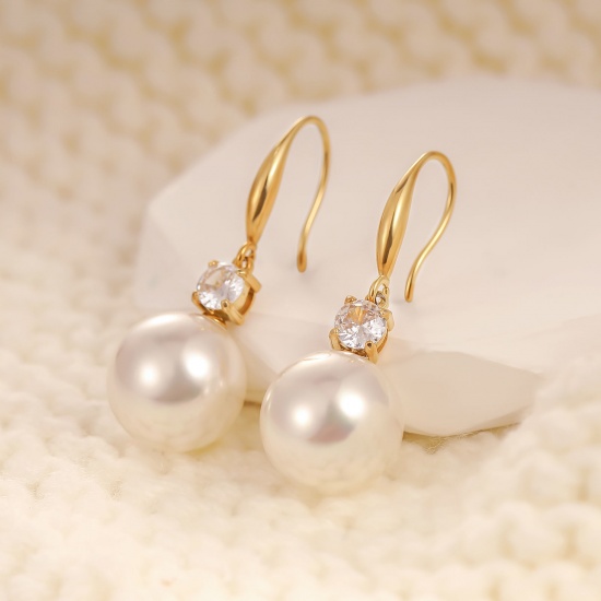 Immagine di 1 Paio Ecologico Elegante Squisito Vero Oro Placcato Bianco 304 Acciaio Inossidabile & Conchiglie Naturali Imitata Perla Orecchino Per Donne Regalo 38mm x 14mm