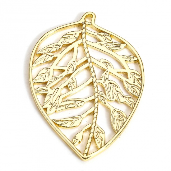 Immagine di 2 PCs Eco-friendly Brass Pendants 18K Real Gold Plated Leaf Hollow 3.3cm x 2.3cm