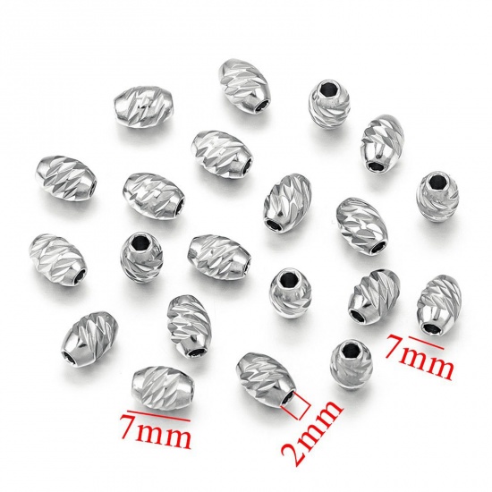 Immagine di 5 PCs Eco-friendly 304 Stainless Steel Beads For DIY Charm Jewelry Making Oval Silver Tone Carved Pattern 5mm x 7mm, Hole: Approx 2mm