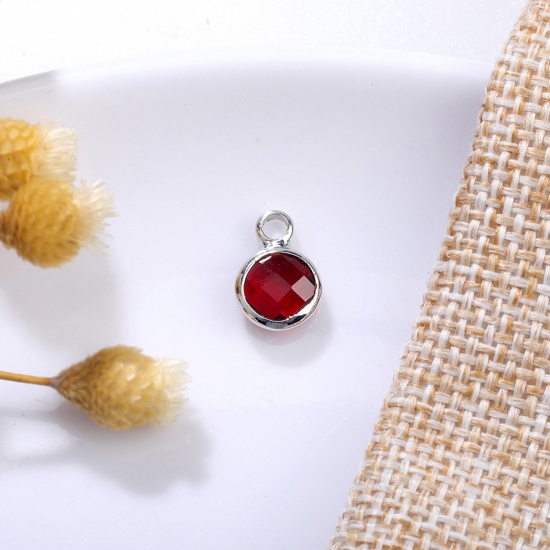 Image de 5 Pcs Breloques Pierres de Naissance en Laiton & Verre Argent Mat Vin Rouge Rond janvier 6mm Dia.