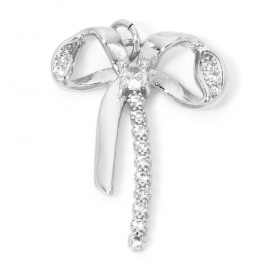 Image de 1 Pièce Breloques Vêtements en Laiton Respectueux de la Nature Nœuds Papillon Plaqué Platine Véritable Micro Pave à Zircone Cubique Clair 29mm x 20mm