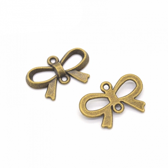 Immagine di 50 Pz Lega di Zinco Abiti Pendenti Charms Connettori Accessori Cravatta a Farfalla Bronzo Antico Filigrana 22mm x 15mm