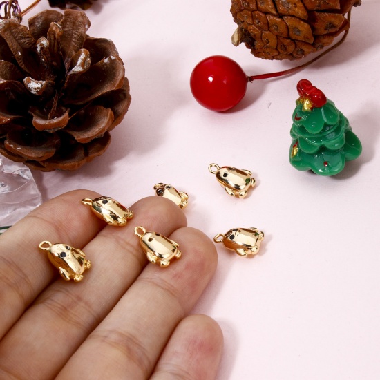 8seasons. 2 PCs Brass Charms 18K Gold Plated Penguin Animal 3D Black