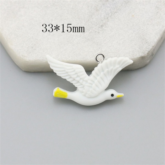 Immagine di 10 Pz Resina Gioielli Oceanici Ciondoli Pendenti Seagull Tono Argento Bianco 3.3cm x 1.5cm