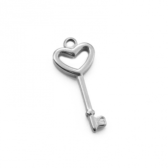 Image de 2 Pcs Breloques en 304 Acier Inoxydable La Saint Valentin Clé Argent Mat Cœur 25mm x 10.5mm