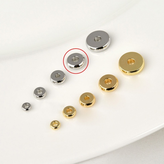 Picture of 20 PCs Brass Spacer Beads For DIY Bracelet Jewelry Making Findings Platinum Plated Flat Round About 6mm Dia., Hole: Approx 2mm