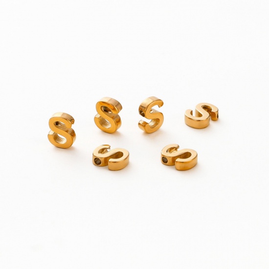 Image de 5 Pcs Breloques en 304 Acier Inoxydable Placage sous Vide Mini Plaqué Or 18K Alphabet Initial/ Lettre Majuscule Gravé Mots" S " Brunissage au Rouleau 9.5mm x 7mm