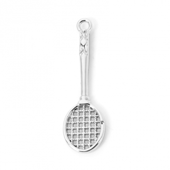 Image de 2 Pcs Breloques Sport en Laiton Respectueux de la Nature Plaqué Platine Véritable Raquettes de Badminton 3D 27mm x 8mm