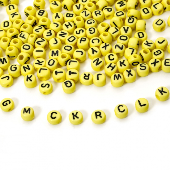 Изображение 500 PCs Acrylic Beads For DIY Jewelry Making Yellow Flat Round At Random Mixed Message " A-Z " About 7mm x 6mm, Hole: Approx 2.6mm