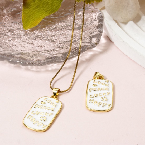 Image de 1 Pièce Pendentifs Énergie Positive Respectueux de la Nature en Laiton Plaqué Or Véritable 18K Blanc Rectangle Message " LOVE PEACE LUCKY HAPPY " Émail 3.4cm x 1.6cm