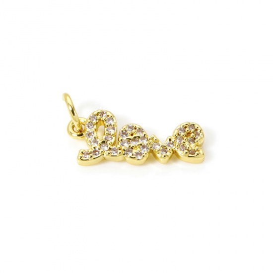 Image de 2 Pcs Breloques La Saint Valentin Respectueux de la Nature en Laiton Plaqué Or Véritable 18K Message " LOVE " Micro Pave à Zircone Cubique Clair 20mm x 7mm