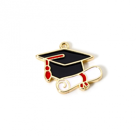 Imagen de 2 Unidades Respetuoso del Medio Ambiente Latón Joyería de la Universidad Colgantes 18K Oro Real Chapado Negro Esmalte Sombrero Doctoral 22mm x 18mm