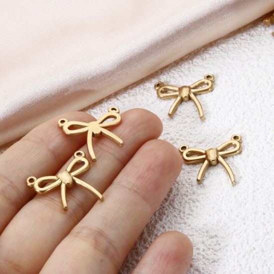 Immagine di 2 Pz Ecologico 304 Acciaio Inossidabile Abiti Pendenti Charms Connettori Cravatta a Farfalla Placcato Oro 18K Filigrana 19mm x 18mm