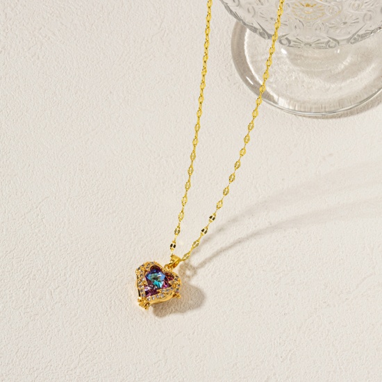 Bild von 1 Strang Umweltfreundlich Valentinstag 18K Echtgold plattiert Messing und Glas Lippen geformte Kette Herz Flügel Anhänger Halskette Für Frauen 45cm + 5cm lang