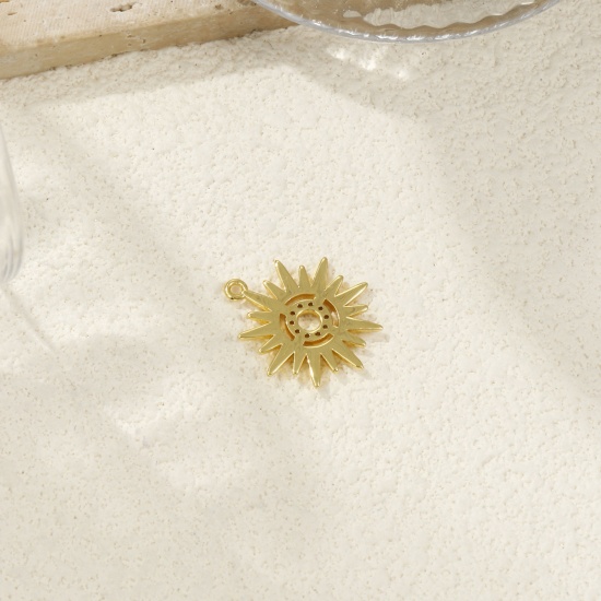 Immagine di 1 Pz Ottone Galassia Ciondoli Placcato Oro 18K Sole Filigrana Trasparente Cubic Zirconiae 21mm x 19mm