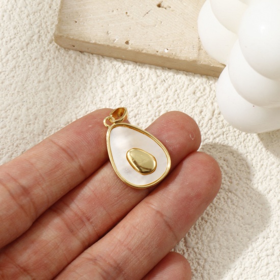 Immagine di 1 Pz Conchiglie Naturali & Ottone Ciondoli Pendenti Placcato Oro 18K Bianco Avocado 27mm x 15mm