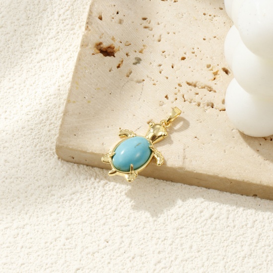 Imagen de 2 Unidades Latón Joyería del océano Colgantes Chapado en Oro de 18K Verde Azul Tortuga Con Resina Cabochons Imitación Turquesa 3.2cm x 1.8cm