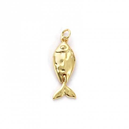 Immagine di 2 Pz Ecologico Ottone Gioielli Oceanici Ciondoli 18K Vero Oro Placcato Pesce Rosso 3D Mobile 28mm x 9mm