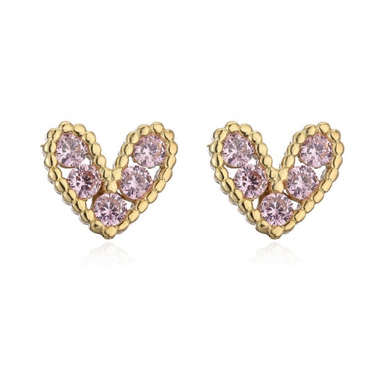 Imagen de día de San Valentín Elegante Pendientes de Poste de Oreja Al Por Mayor, Corazón Rosado Circón Artificial Chapado en Oro de 18K Latón, Mujeres Regalo Suministro de Joyería, 8mm x 7mm, 1 Par