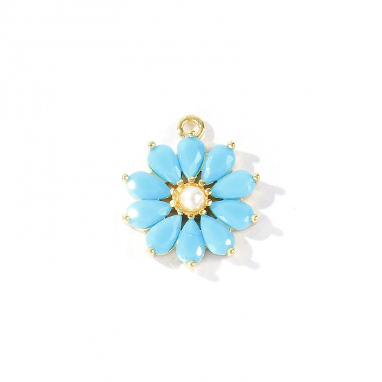 1 個 真鍮 チャーム 卸売り 18Kリアルゴールドメッキ フラワー アクリル模造真珠 ライトブルー ジルコン 18mm x 15mm、 の画像