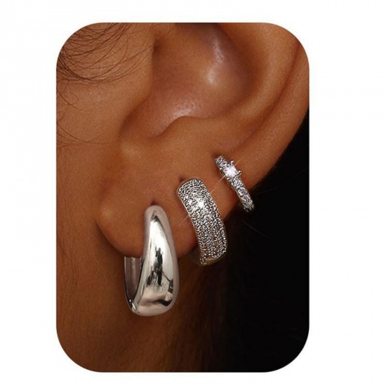 Immagine di Semplice Elegante Orecchino All'Ingrosso, Tondo Trasparente Circonio Cubico Platino Placcato Ottone, Donne Regalo Fornitura di Gioielli, 1 Serie ( 6 Pz/Serie)