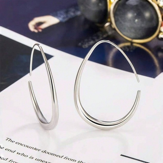 Immagine di Semplice Elegante Orecchini Circolari All'Ingrosso, Goccia Platino Placcato Ottone, Donne Regalo Fornitura di Gioielli, 3.9cm x 2.8cm, 1 Paio