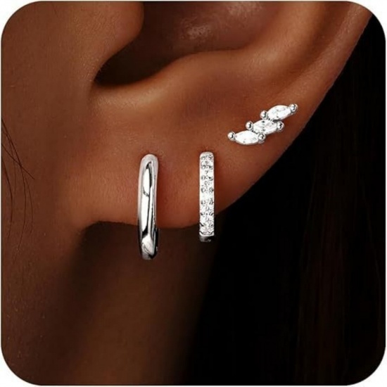 Immagine di Semplice Elegante Orecchini Circolari All'Ingrosso, Tondo Trasparente Circonio Cubico Platino Placcato Ottone, Donne Regalo Fornitura di Gioielli, 1 Serie ( 6 Pz/Serie)