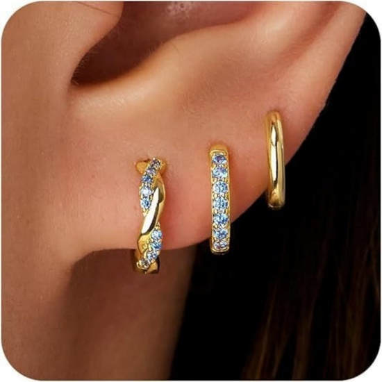 Immagine di Semplice Elegante Orecchini Circolari All'Ingrosso, Tondo Blu Pallido Circonio Cubico Placcato Oro 18K Ottone, Donne Regalo Fornitura di Gioielli, 1 Serie ( 6 Pz/Serie)