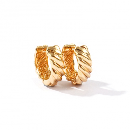 Picture of Wholesale Stylish Simple & Casual Hoop Earrings, Round Stripe 18K Gold Plated Brass, Women's Gift Jewelry Supply, 16mm Dia., Post/ Wire Size: 0.8mm(20 gauge), 1 Pair
