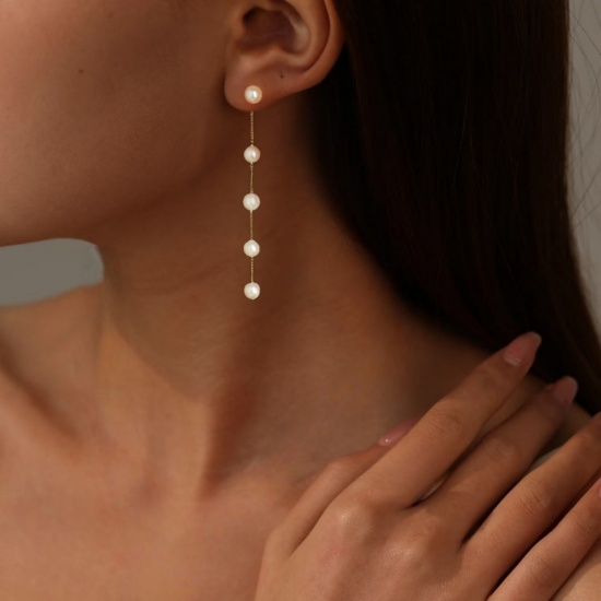 Immagine di Squisito Elegante Nappa Orecchini All'Ingrosso, Imitata Perla Placcato Oro 18K Ottone, Donne Regalo Fornitura di Gioielli, 6.5cm, 1 Paio