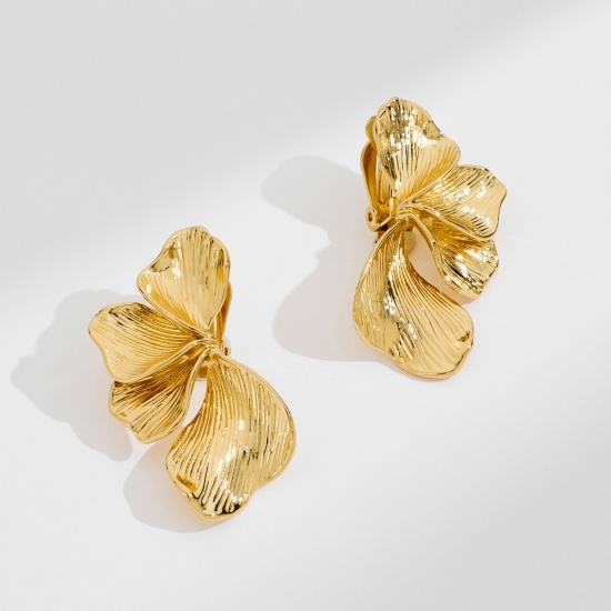 Immagine di Squisito Elegante Orecchini a Clip Senza Piercing All'Ingrosso, Fiore Placcato Oro 18K Ottone, Donne Regalo Fornitura di Gioielli, 4.8cm x 2.5cm, 1 Paio