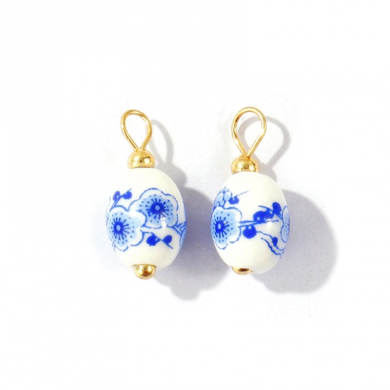 Imagen de 10 Unidades Respetuoso del Medio Ambiente Cerámica & Latón Tabicado Colgantes Al Por Mayor 18K Oro Real Chapado Blanco & Azul Óvalo Flor 18mm x 8mm