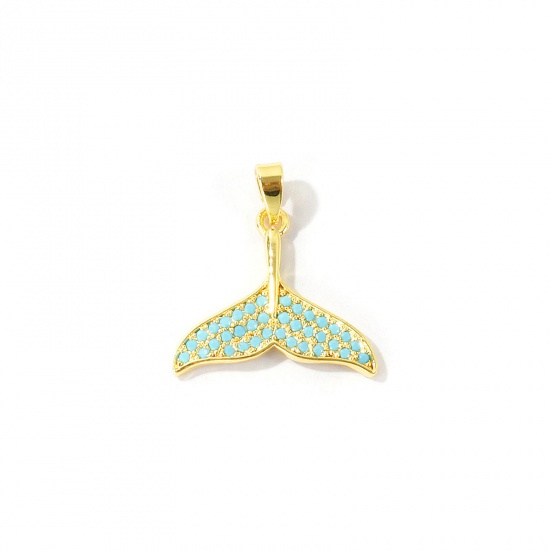 Bild von 2 Stück Messing Charm-Anhänger Großhandel 18K Echtgold plattiert Fischschwanz Micro Pave Blau Kubischer Zirkon 21mm x 19mm