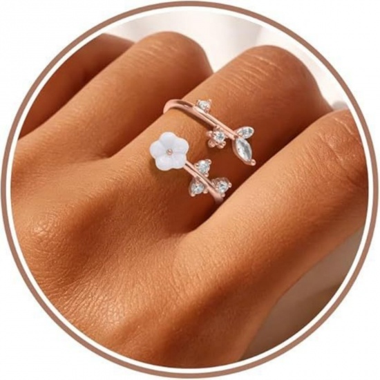 Picture of Wholesale Women's Gift Flower Clear Cubic Zirconia Open Adjustable Rings, Rose Gold Natural Shell & Brass, Stylish Dainty Jewelry Supply, 1 Piece