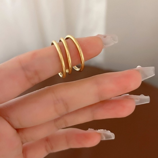 Imagen de Mujeres Regalo No Ajustable Anillos Al Por Mayor, Chapado en Oro de 18K Latón, Elegante Minimalista Suministro de Joyería, 17.3mm (US size 7), 1 Unidad