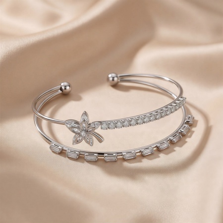 Picture of Wholesale Flower Clear Rhinestone Brass Open Cuff Bangles Bracelets, Platinum Plated Women's Stylish Exquisite Gift Jewelry Supply, 6cm Dia., 1 Piece