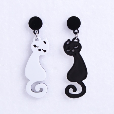 Orecchino Nero & Bianco Gatto 6.5cm x 1.7cm, Posta / Dimensioni Filo: (21 misura), 1 Paio