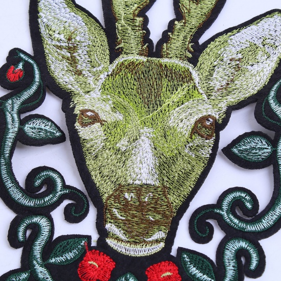 Immagine di Poliestere Ricamo Applique DIY Scrapbooking Craft Multicolore Cervo 25cm x 20cm, 1 Pz