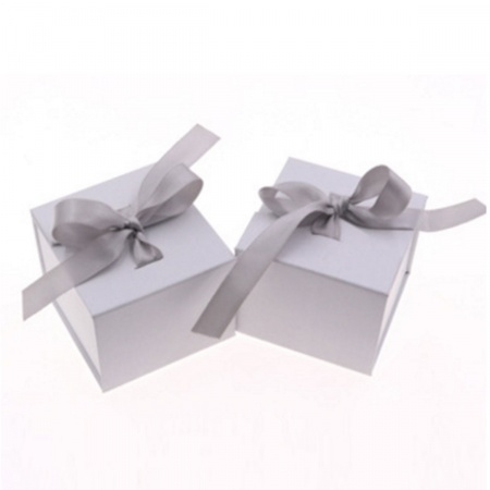 1 Stück Papier Schmuckschatulle für Halskette, Armband, Ring, Geschenkverpackung Quadrat Weiß Schleife Muster, 5cm x 5cm x 4cm