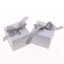 Immagine di 1 Pz Carta Portagioie per Collana, Braccialetto, Anello, Confezione Regalo Quadrato Bianco Cravatta a Farfalla Disegno 5cm x 5cm x 4cm