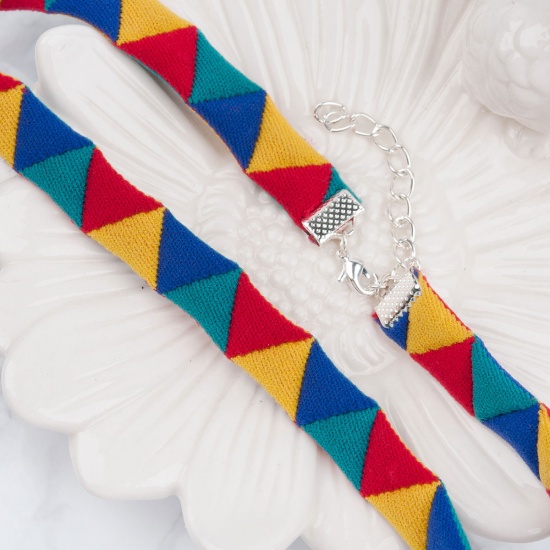 Image de Collier Ras de Cou Style Bohème Chic en Textile Elastique Cordon Multicolore Triangle 34cm long, 1 Pièce